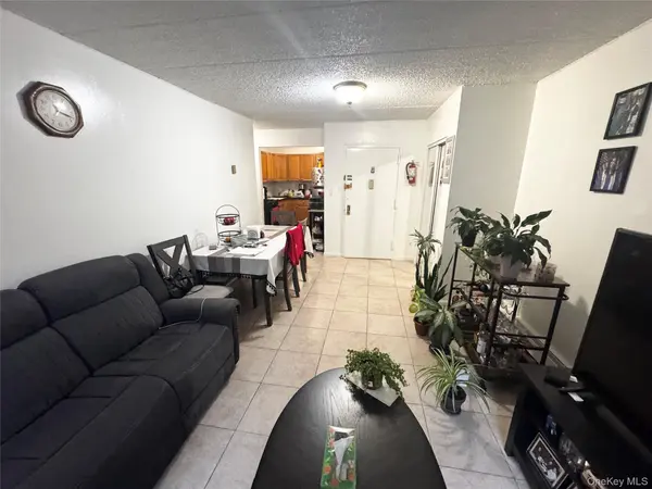 35-57 86th ST, Jackson Heights, NY 11372