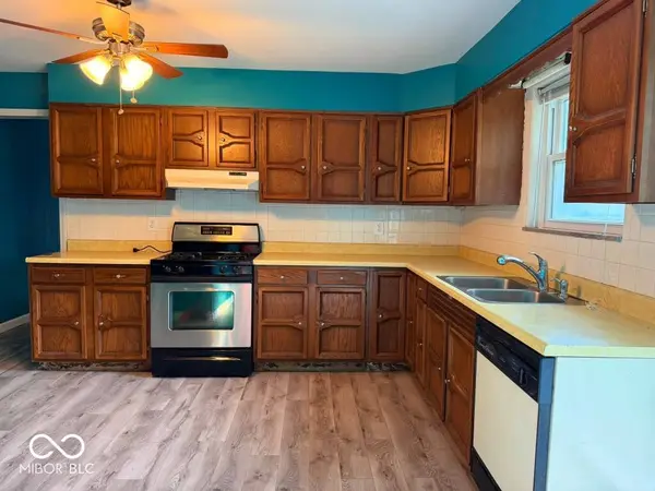4908 Bonnie Brae ST, Indianapolis, IN 46228