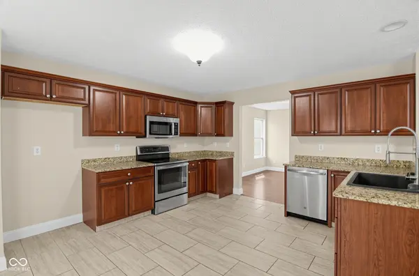 11214 Beardsley WAY, Fishers, IN 46038
