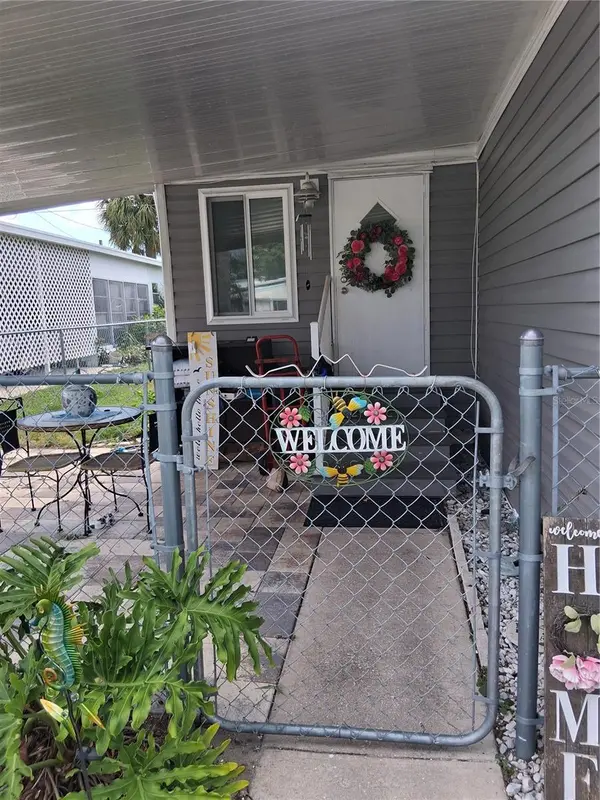 6580 SEMINOLE BLVD #110, Seminole, FL 33772