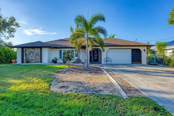12411 COLE AVE, Port Charlotte, FL 33981