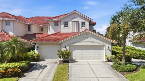 4679 CLUB DR #102, Port Charlotte, FL 33953
