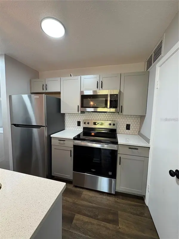 465 FORESTWAY CIR #307, Altamonte Springs, FL 32701