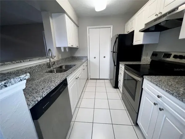 4355 PERKINSHIRE LN #104, Orlando, FL 32822
