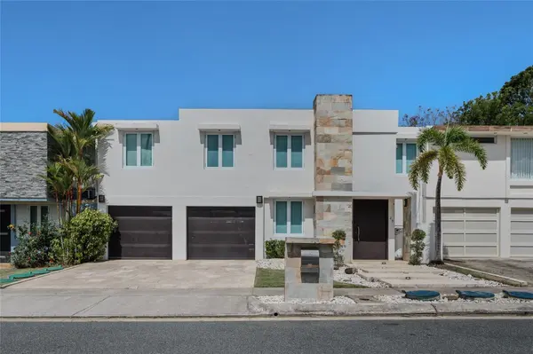 1 Street PRADO ALTO #J-7, Guaynabo, PR 00966
