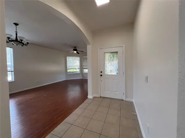 554 HIAWATHA PALM PL, Apopka, FL 32712