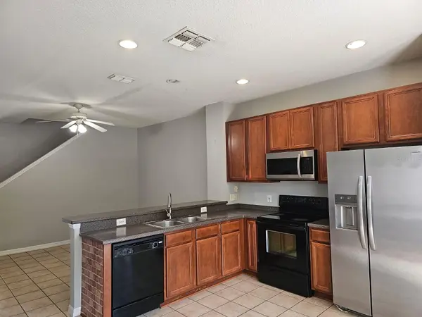 5116 DOMINICA DR, Kissimmee, FL 34746