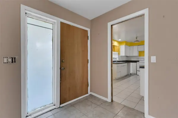 1497 62ND PL S, St Petersburg, FL 33705