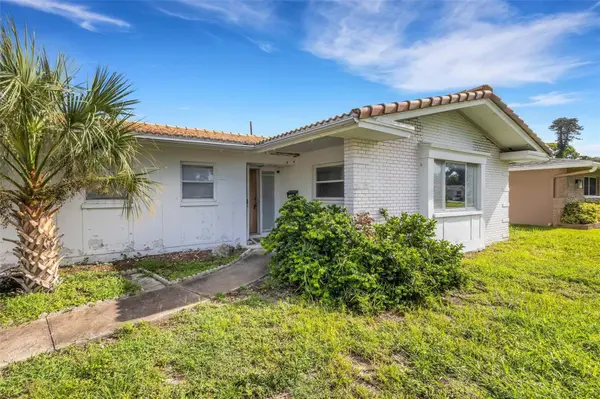 1497 62ND PL S, St Petersburg, FL 33705