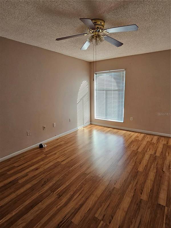 395 114TH AVE N #4, St Petersburg, FL, 33716 photo 11