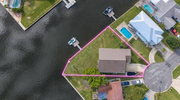 4514 NEPTUNE DR, Hernando Beach, FL 34607