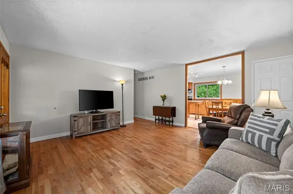 1756 Round Robin CT, St Louis, MO 63146