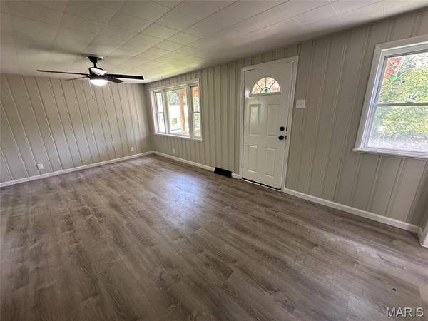 7253 Town Hall RD, Belleville, IL 62223