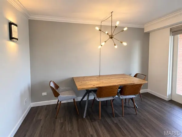 4466 W Pine BLVD #8D, St Louis, MO 63108