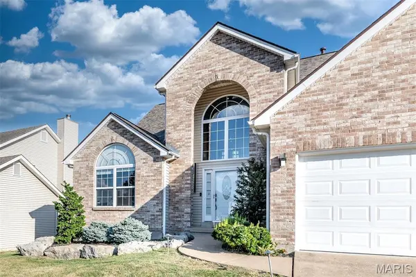 691 Berrywine LN, Arnold, MO 63010
