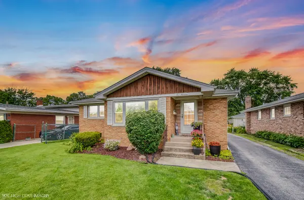 514 E 164th PL, South Holland, IL 60473