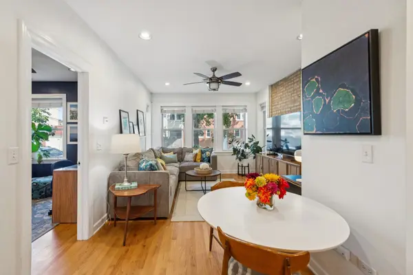 3337 W Byron ST #1, Chicago, IL 60618