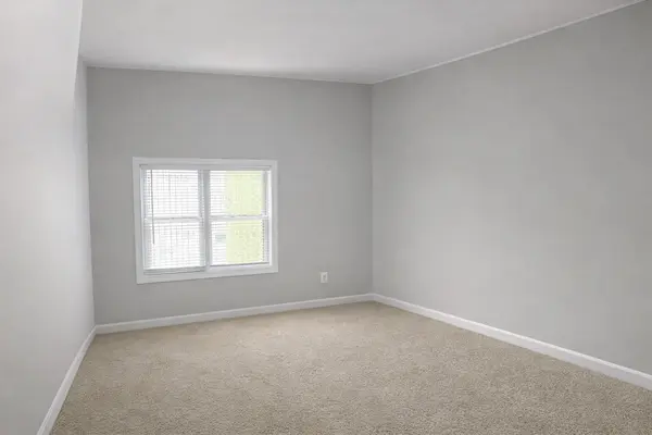 500 N Wilke RD #206, Palatine, IL 60074