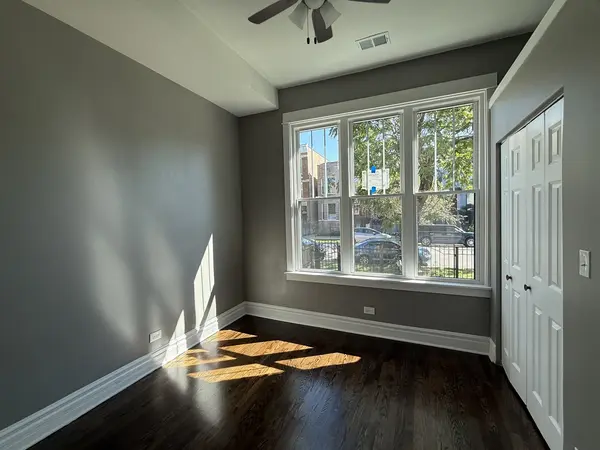 3310 W Le Moyne ST #1, Chicago, IL 60651