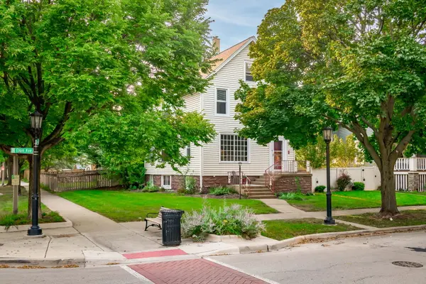 245 Elgin AVE, Forest Park, IL 60130