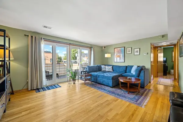 2112 W Armitage AVE #2N, Chicago, IL 60647