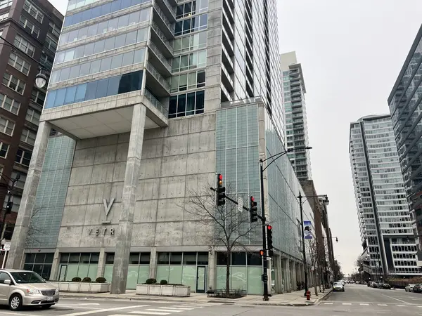 611 S Wells ST #2302, Chicago, IL 60607