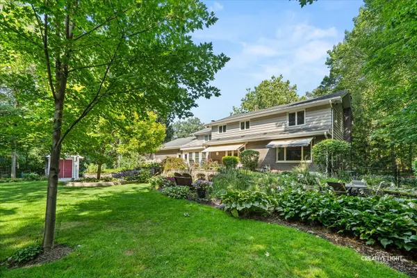 38W225 Hunting TRL, Batavia, IL 60510