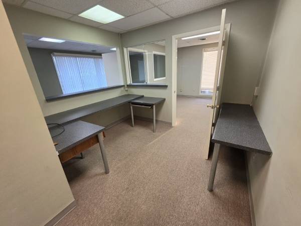 2801 BROADWAY ST #A, Mt Vernon, IL 62864