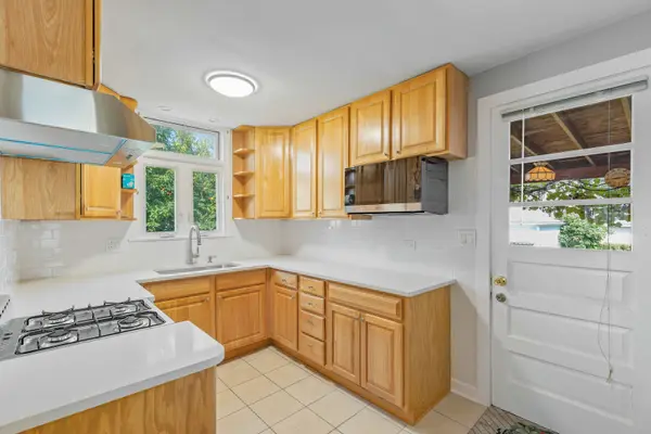 5128 W Ainslie ST, Chicago, IL 60630