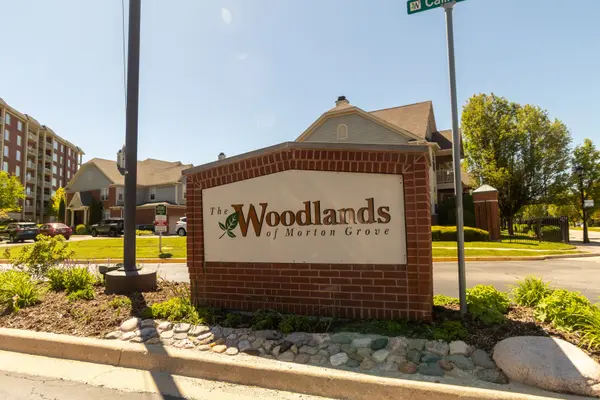 8440 Callie AVE #606, Morton Grove, IL 60053