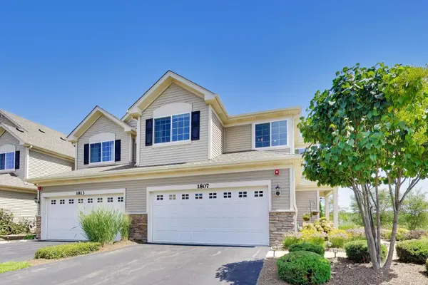 1807 Kraft AVE, Batavia, IL 60510