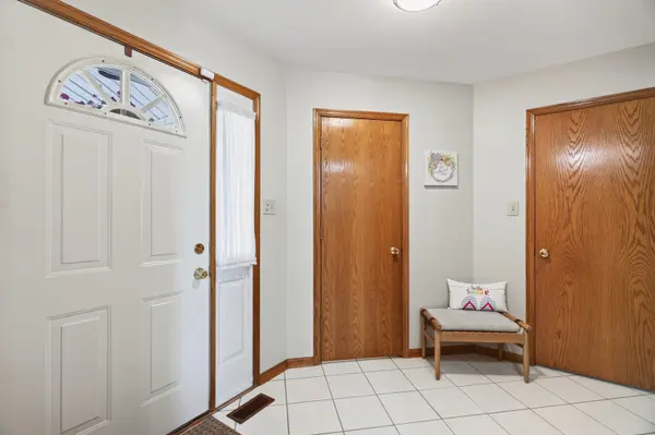 15734 Centennial DR, Orland Park, IL 60462