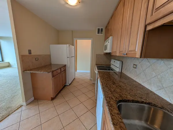 5455 N Sheridan RD #3103, Chicago, IL 60640