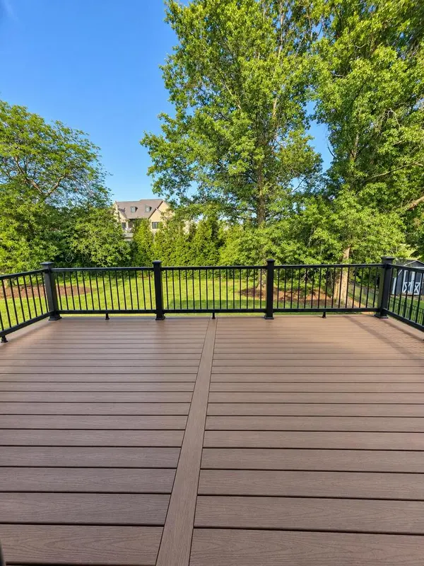 725 N Birchwood RD, Frankfort, IL 60423