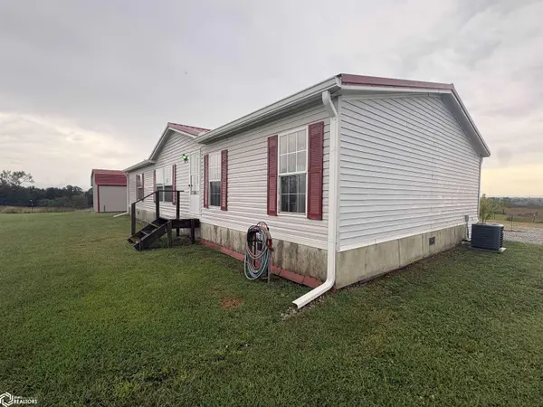 19861 State Highway EE, Lucerne, MO 64655