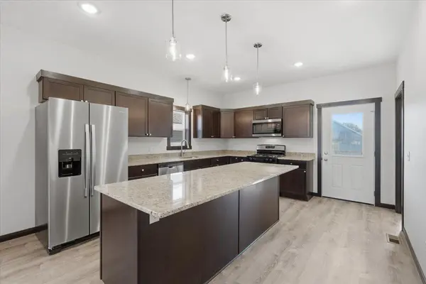 1785 Morning Glory DR, River Falls, WI 54022