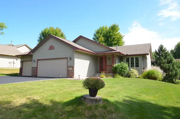 6007 Nathan BLVD, Rockford, MN 55373
