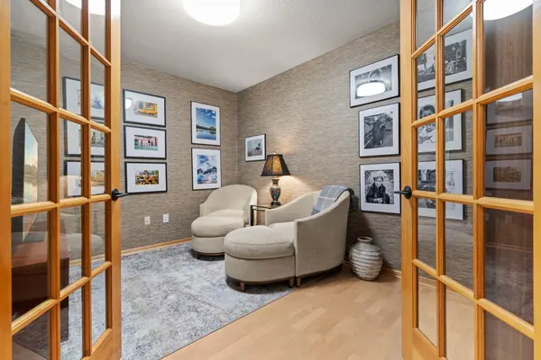 11460 Fairfield RD W #103, Minnetonka, MN 55305
