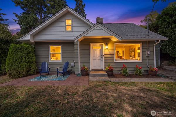 320 NE 156th ST, Shoreline, WA 98155