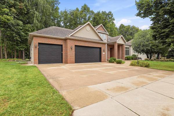 59 BRENTWOOD LN, Appleton, WI 54915