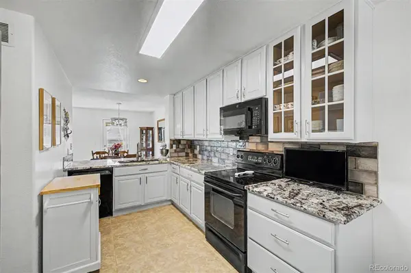 21965 E Irish DR, Aurora, CO 80016