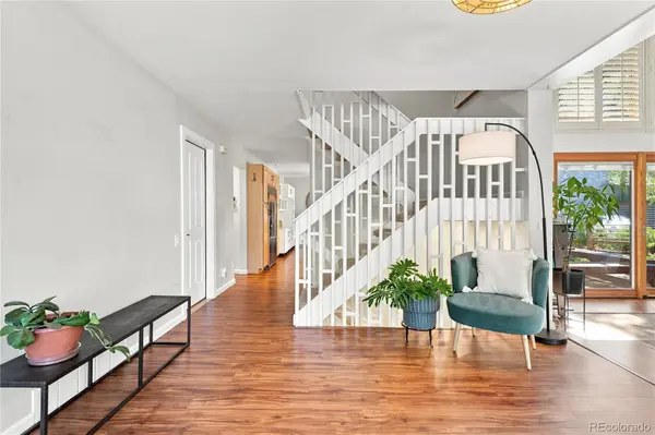 2893 S Oakland CIR, Aurora, CO 80014