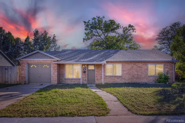 831 Tucson ST, Aurora, CO 80011