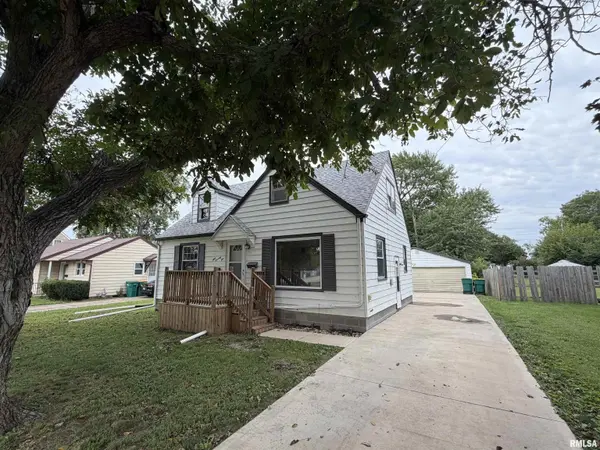 971 S FARNHAM ST, Galesburg, IL 61401