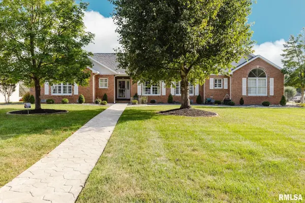 1803 Reveille RD, Marion, IL 62959