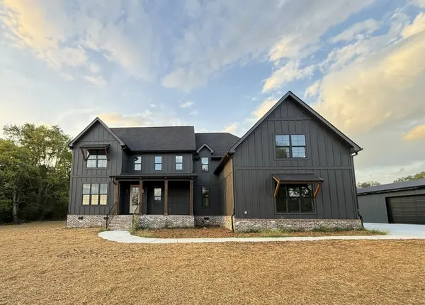 8249 Twelve Corners Rd, Lascassas, TN 37085