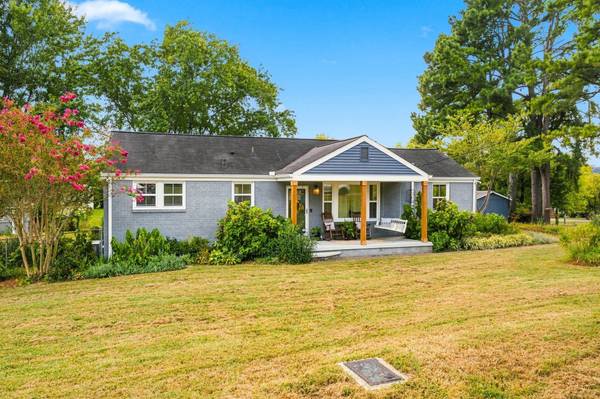 516 Vinson Dr, Nashville, TN 37217