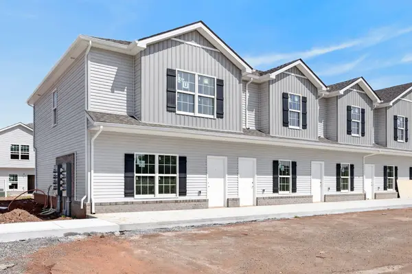 299 Summitcrest Drive #M Building, Clarksville, TN 37040