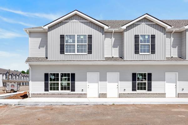 299 Summitcrest Drive #M Building, Clarksville, TN 37040