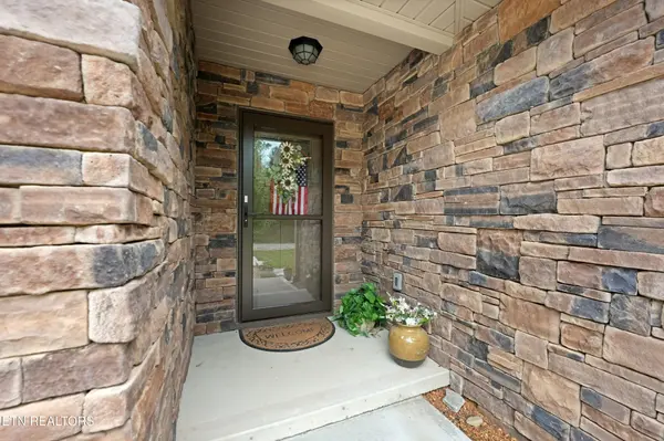 140 Laswell Lane, Crossville, TN 38558